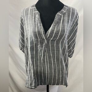 Studio West Striped Blouse Black Gray White Short Sleeve cotton blend Women’s